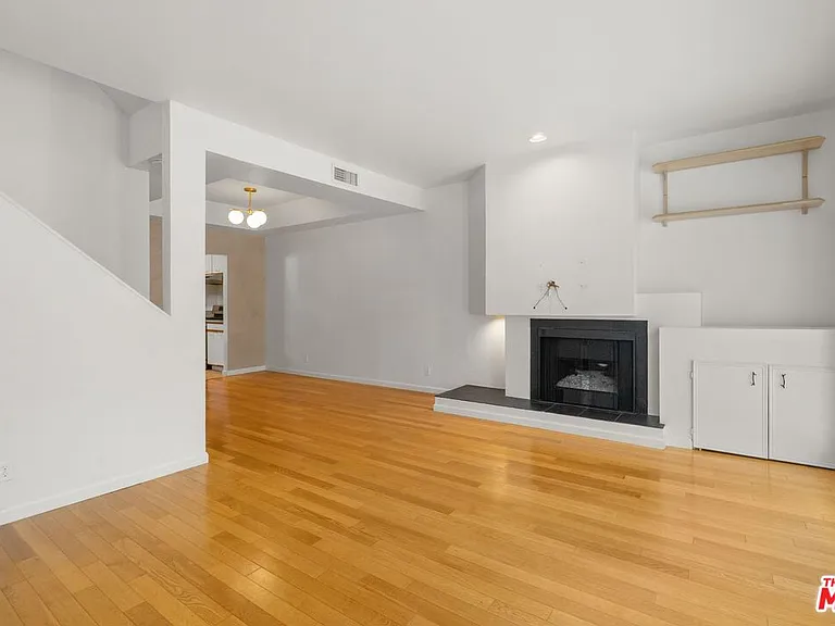 3619 Keystone Ave #3 — Photo 2