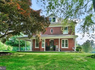2478 Croll School Rd, York, PA 17403