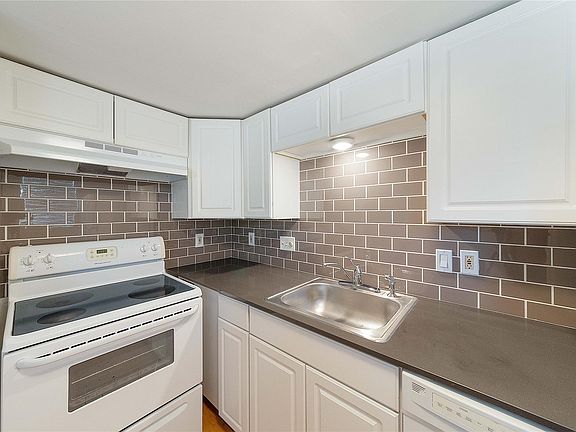 2nd image of 2500 Burleson Rd APT 512