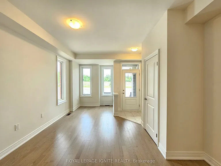 2946 Whites Rd — Photo 4