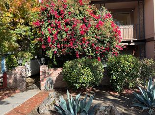 745 Chestnut St #3, San Carlos, CA 94070