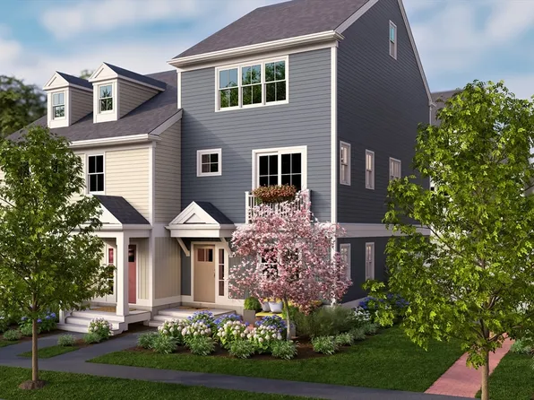 643 Church St #14-1, Raynham, MA 02767