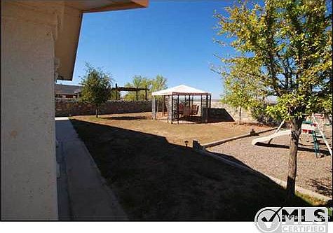 3rd image of 7577 Plaza Redonda Dr