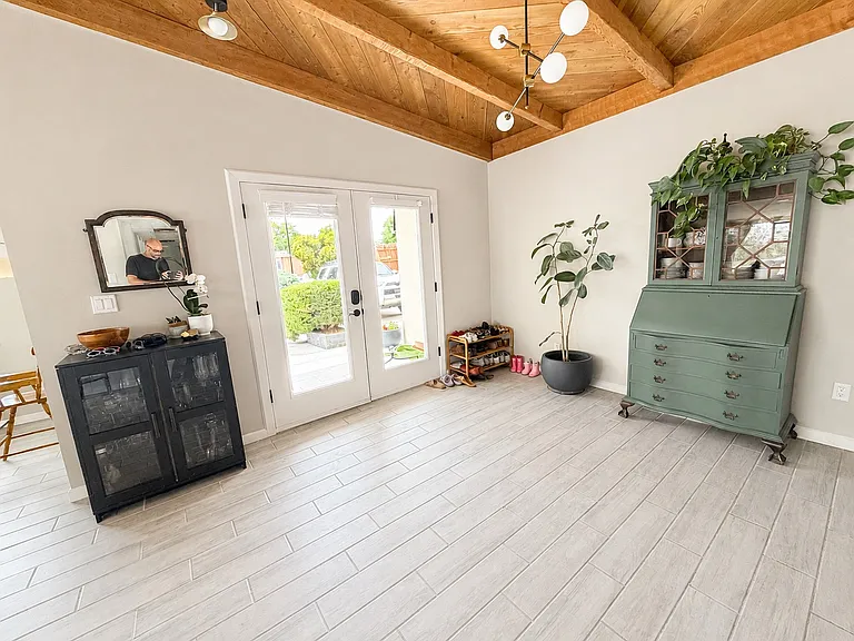 3807 Riverview Rd NW — Photo 3