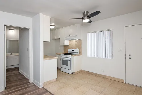 Floor plan 215