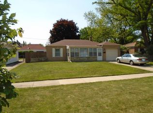206 Harlem Ave, Glenview, IL 60025