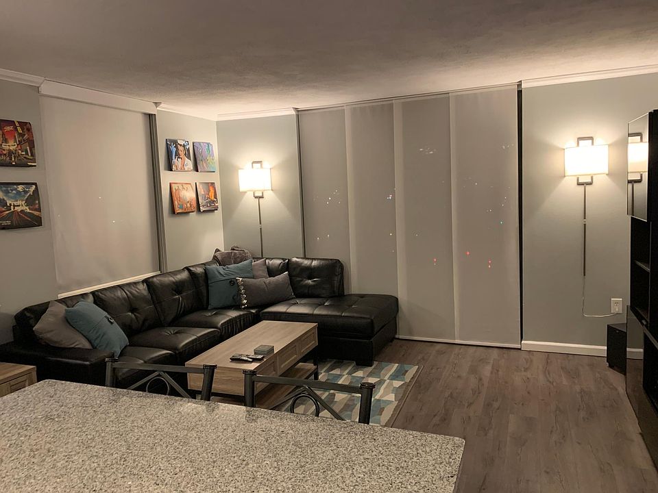 1st image of 1301 N Speer Blvd #909