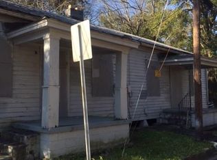 607 W 48th St, Savannah, GA 31405