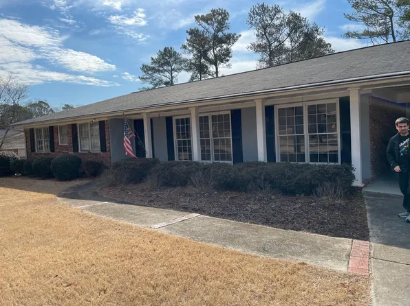 505 Read Ln, Sandy Springs, GA 30328