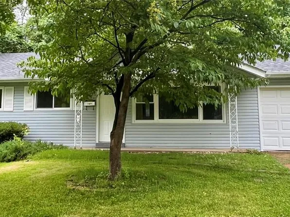 8314 Buddie Dr, Hazelwood, MO 63042