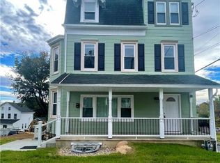 1124 2nd St #1A, Catasauqua, PA 18032