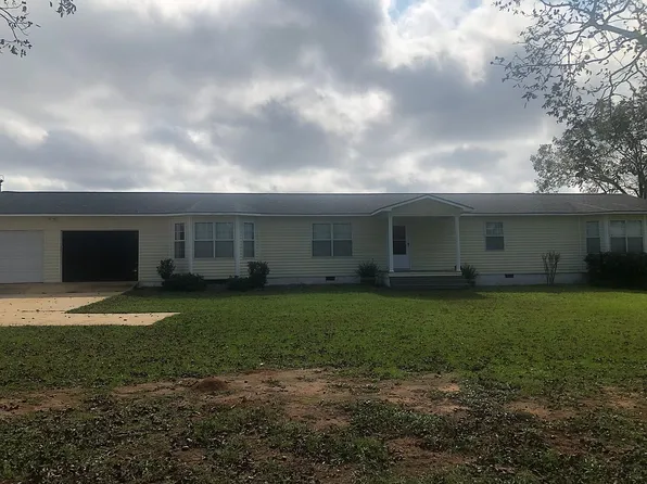 921 Roaring Rd, Hartford, AL 36344
