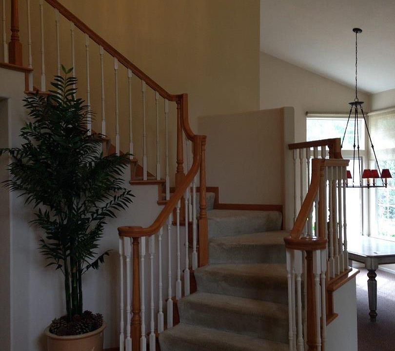 2nd image of 20 Elston Ct