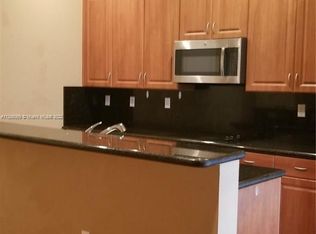 831 SW 146th Ter #8311, Hollywood, FL 33027
