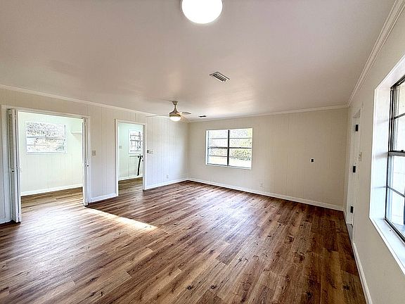 2nd image of 3326 3rd Ave