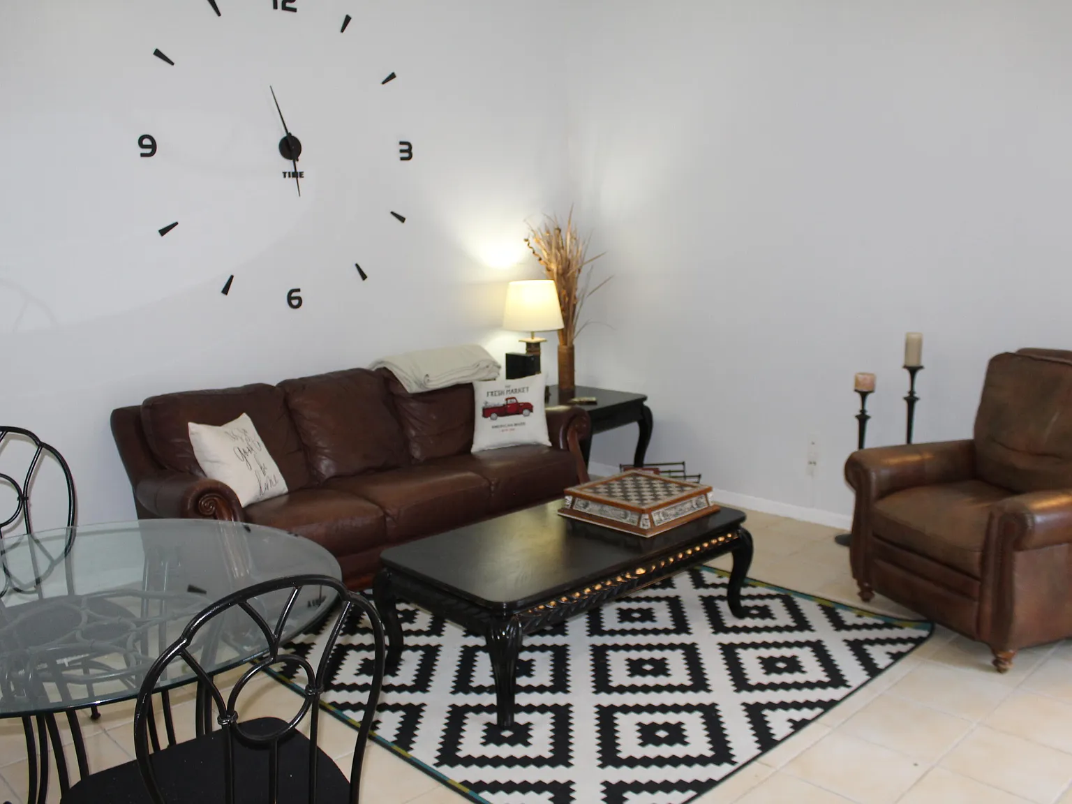 2 bed, 2.0 bath, 1089 sqft, $2,300 — Photo 4