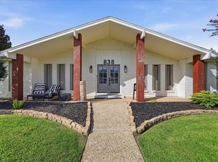 838 Texas Ave, Port Neches, TX 77651