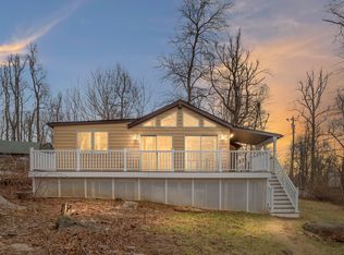 78 Luchase Rd, Linden, VA 22642