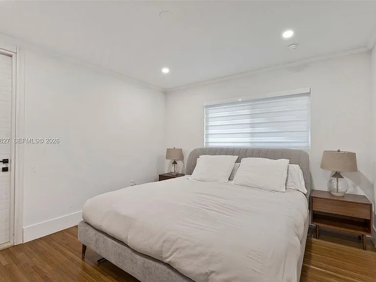 2402 NW 42nd St — Photo 10