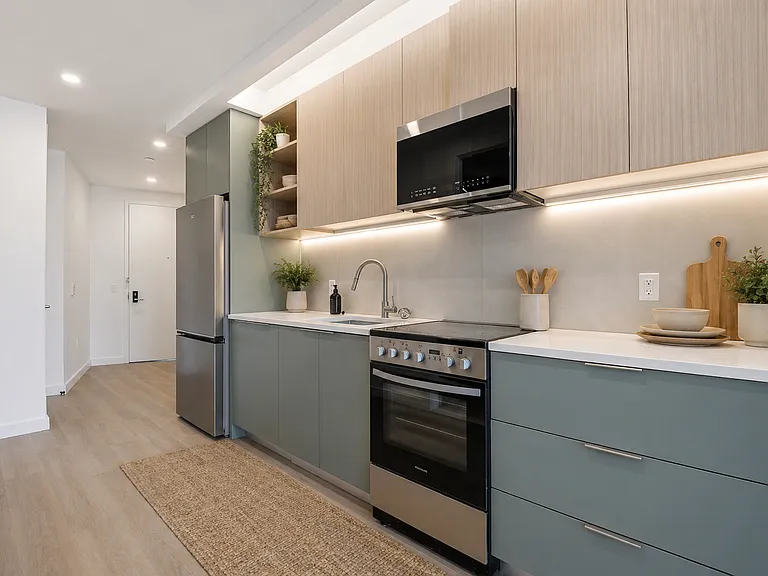 2363 Bedford Ave #18 — Photo 4