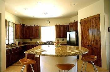 5th image of 1045 W Butte Creek Blvd