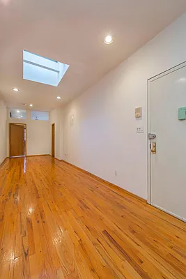 Rented by Keller Williams NYC | media 52