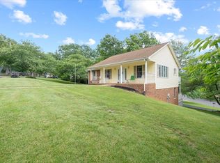 1011 Star Cir, Harrisonburg, VA 22801