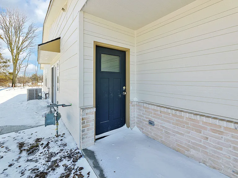 1218 SE 10th Street Ter — Photo 3