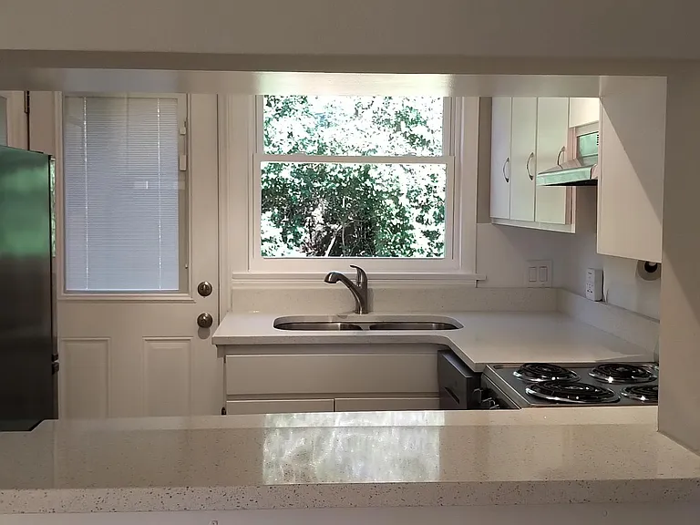 1827 Jameston Dr — Photo 5