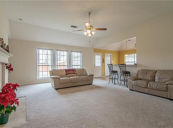 3rd image of 4209 Karen Ct