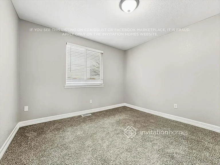 19418 E Purdue Cir — Photo 12