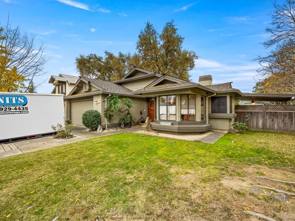1913 Oak Bluff Way, Sacramento, CA 95833