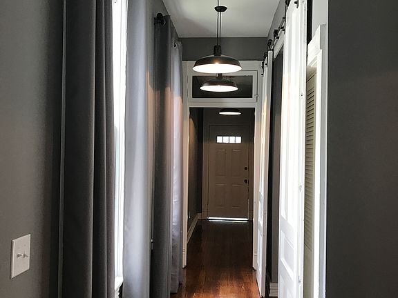 2nd image of 519 Camp St