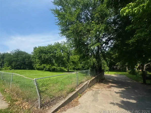 2239 N Erie Ave, Tulsa, OK 74115