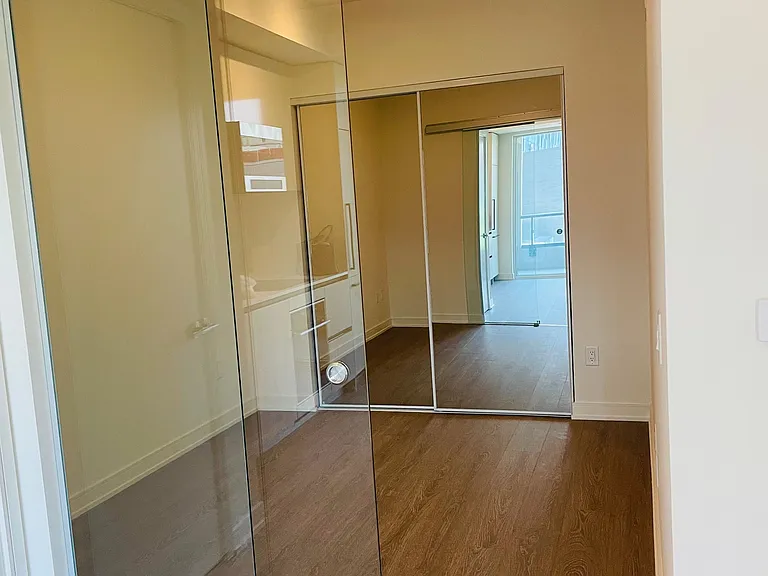 425 Front St E #302 — Photo 8
