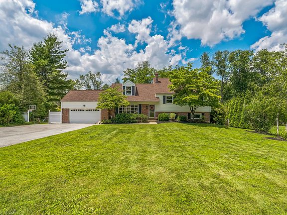 4th image of 76 S Forge Manor Dr