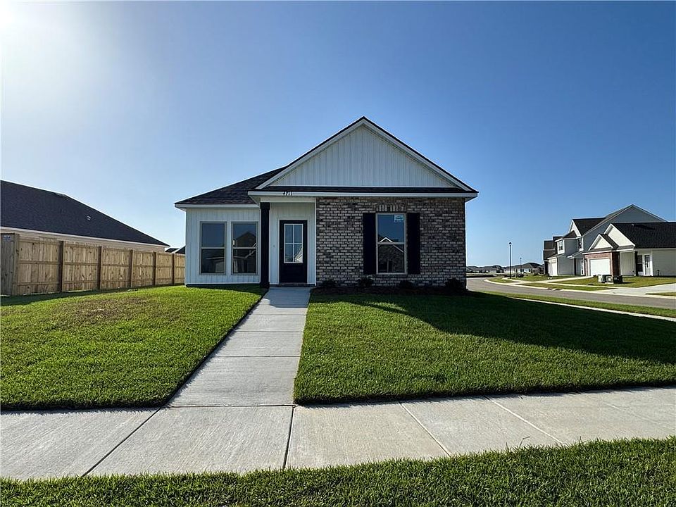 1st image of 4711 Marais River Dr
