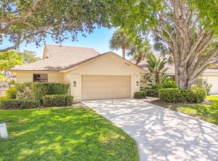 137 Harbourside Circle, Jupiter, FL 33477