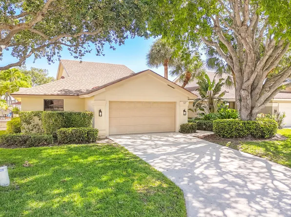 137 Harbourside Circle, Jupiter, FL 33477
