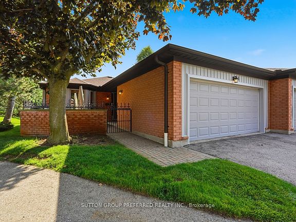 4th image of 65 Fiddlers Green Rd #23