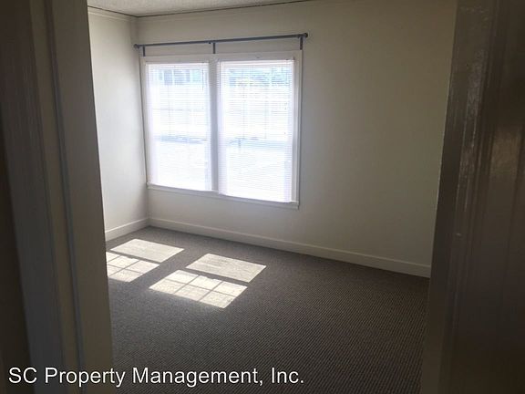 3rd image of 635 S B St APT 2