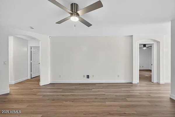 11101 E Abilene Ave — Photo 25