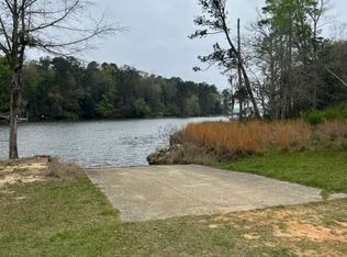 16 Moore Meadow Dr, Georgetown, GA 39854