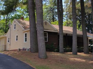 4 Keator Dr, Schenectady, NY 12306