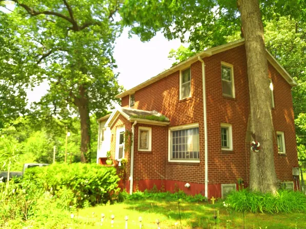 465 Morris Dr, Jackson, MI 49201
