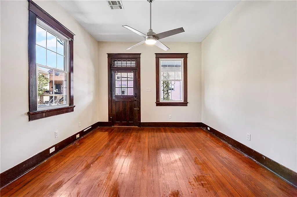 3 bed, 938 sqft, $1,650 — Photo 3