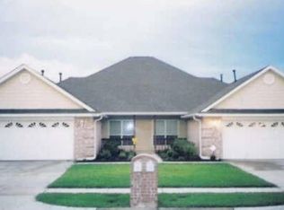 1256 Trailwood Dr, Hurst, TX 76053