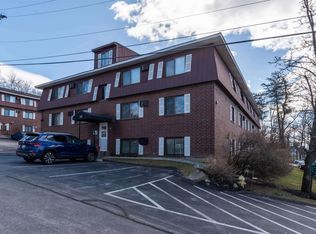 535 Calef Rd APT 17, Manchester, NH 03103