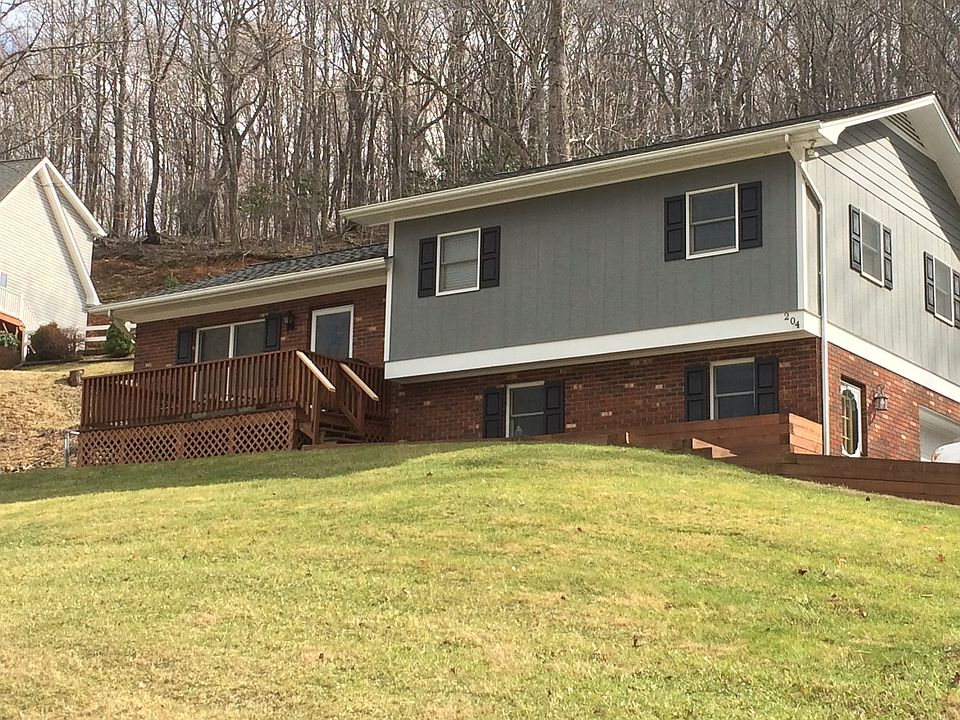 1st image of 204 Court View Dr