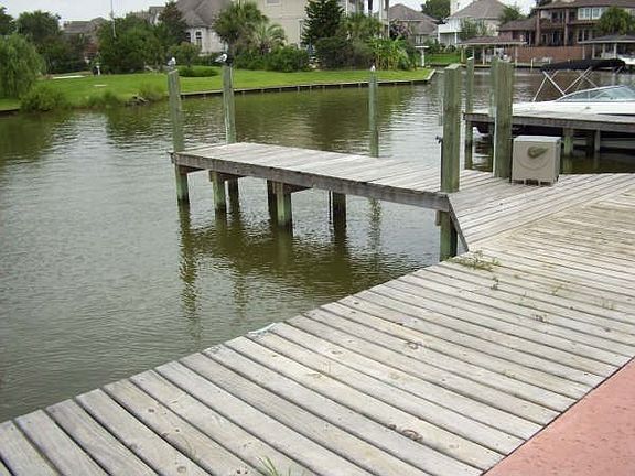 2nd image of 2221 Lake Cove Way